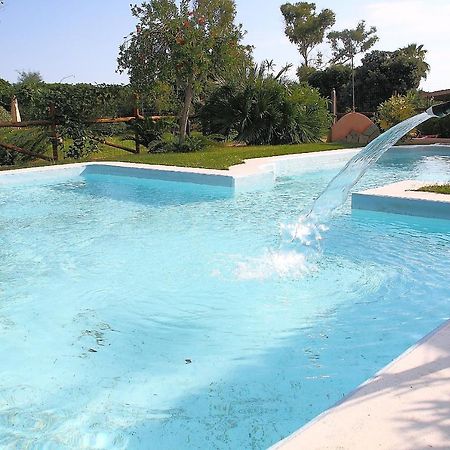 Villaggio Piscina Rei Monte Nai Bagian luar foto