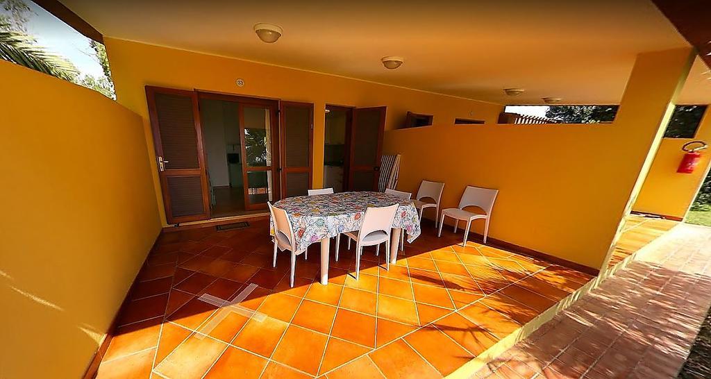 Villaggio Piscina Rei Monte Nai Bagian luar foto